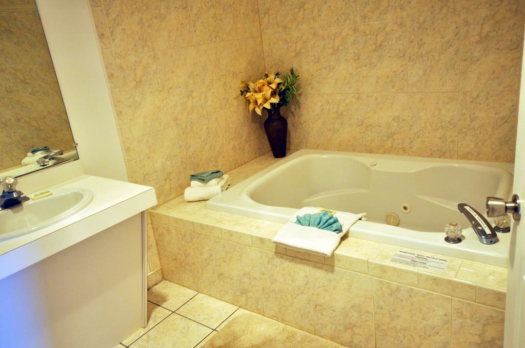 Riviera Resort & Suites Wildwood Pokoj fotografie
